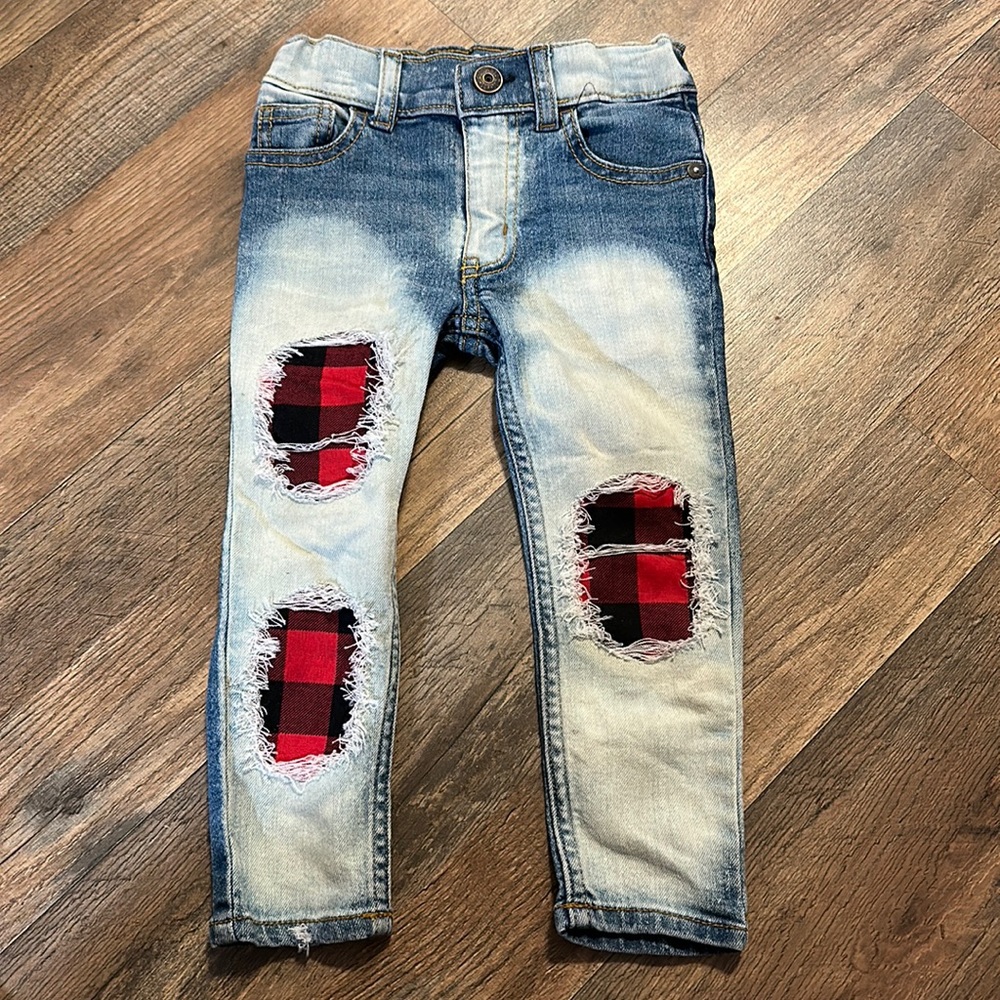 Distressed Patch Jeans 2T Skinny